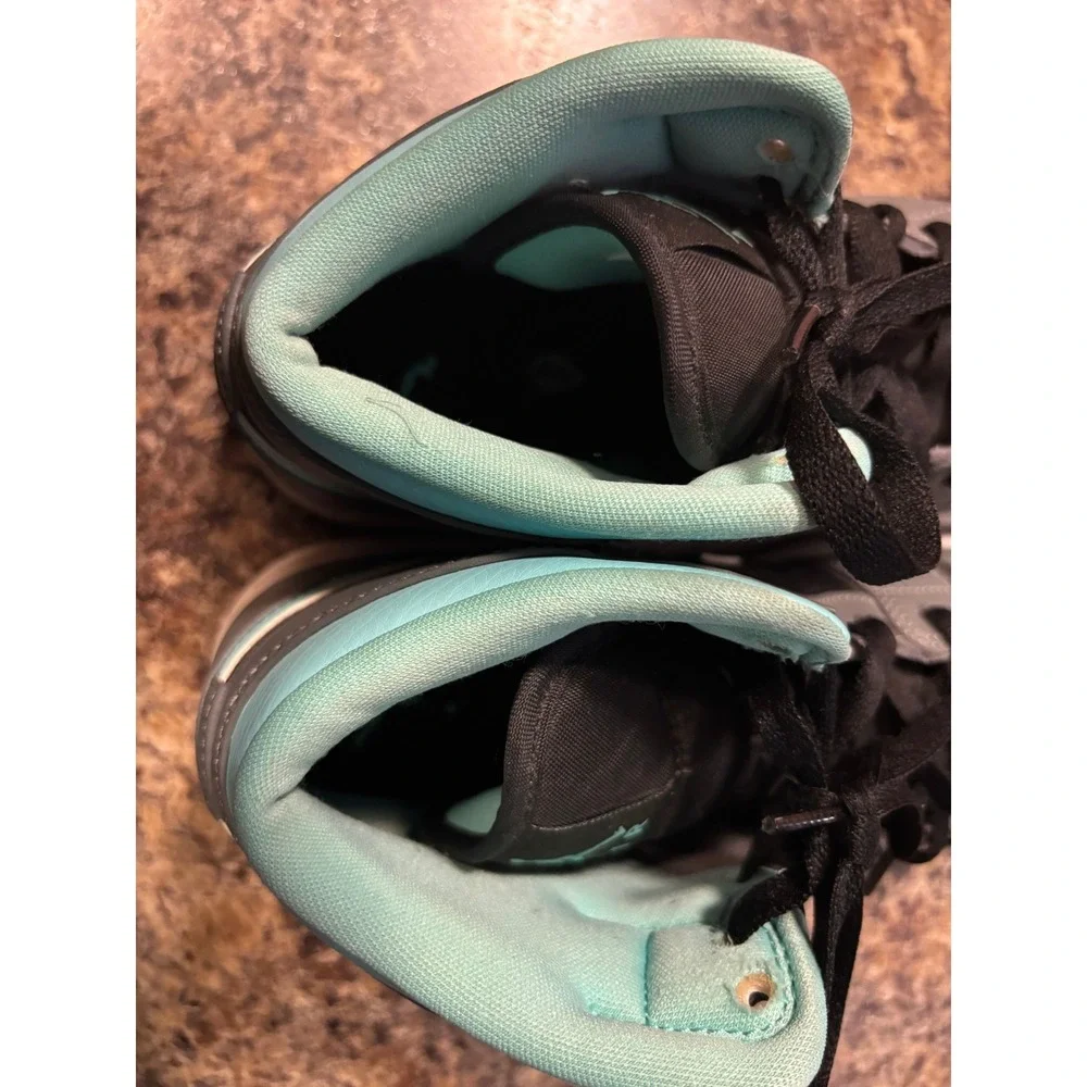 Nike Air Jordan 1 Mid Tropical Twist Black Wolf Grey Teal 554725-063 Kids 6Y